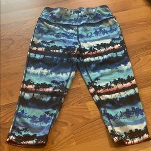 Material Girl Active leggings size small